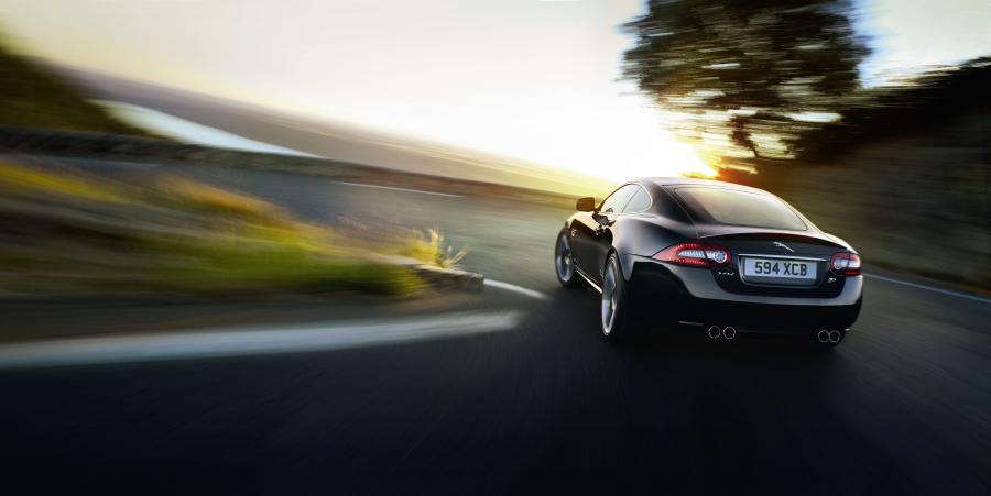  Jaguar XKR Artisan Special Edition 2012 года  (фото 4 из 7)